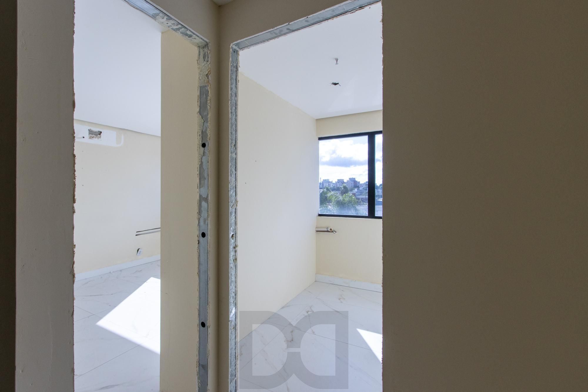 Sala comercial à venda no Bairro Cristal, com 37m² de área privativa, 1 vaga — foto 8