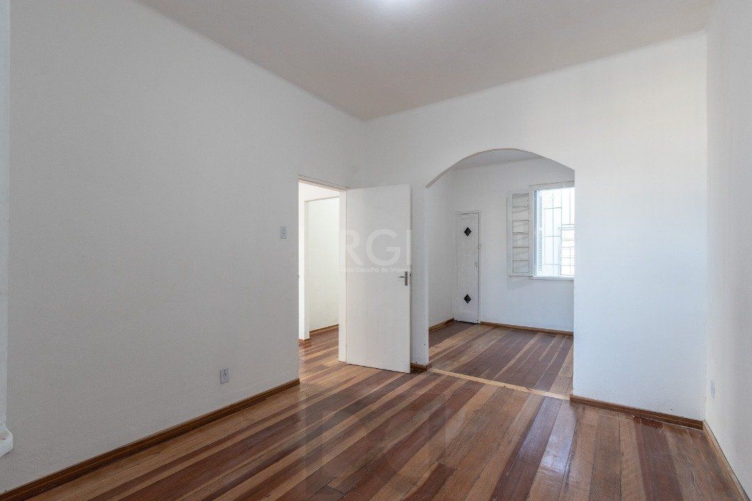 Casa para Venda - 180.2m², 3 dormitórios, 3 vagas - Medianeira — foto 11