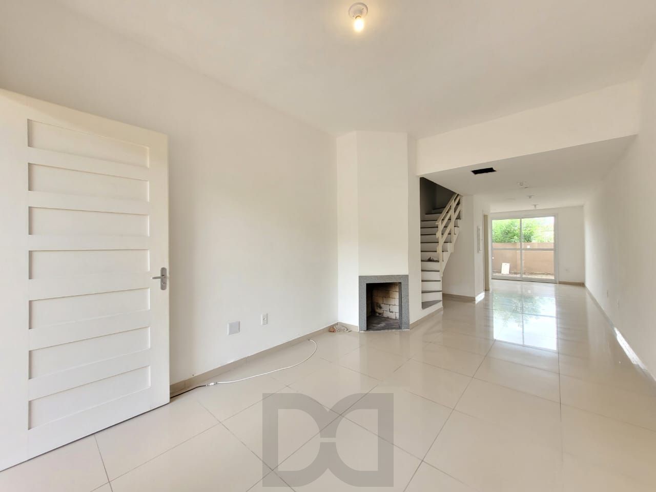 Casa 2 dormitórios, sendo 1 suíte/Hípica Boulevard — foto 2