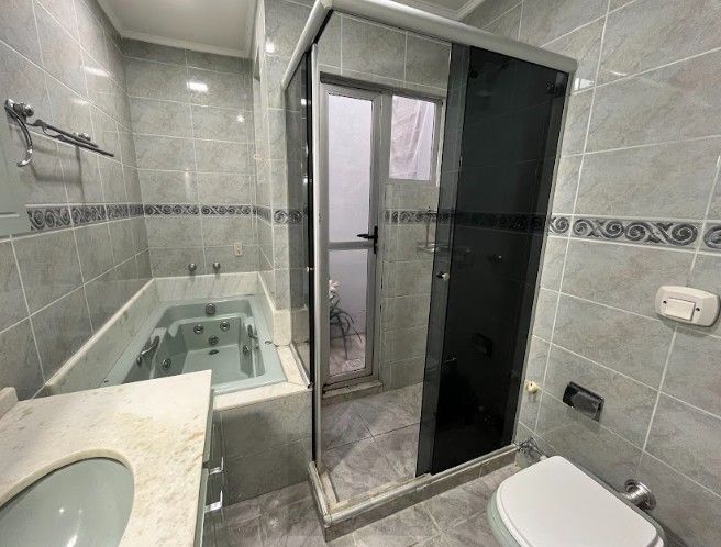 Casa Térrea com Piscina, 3 Dormitórios e Possibilidade para 4º Dormitório Venda — foto 11