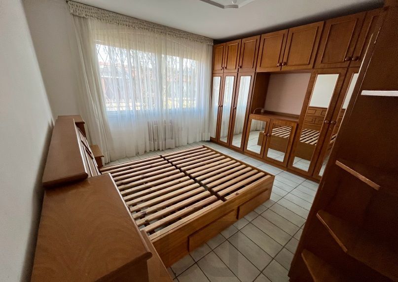 Casa Térrea com Piscina, 3 Dormitórios e Possibilidade para 4º Dormitório Venda — foto 9