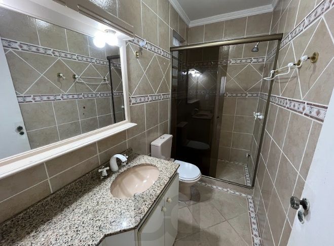 Casa Térrea com Piscina, 3 Dormitórios e Possibilidade para 4º Dormitório Venda — foto 7