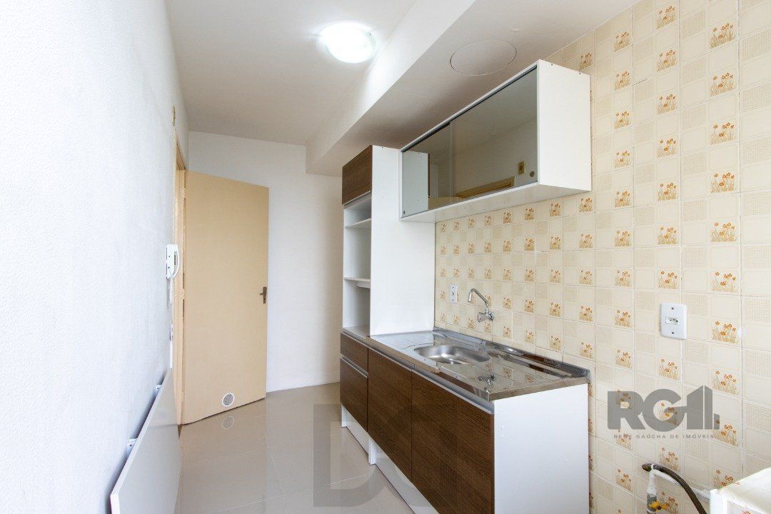 Apartamento de 2 Dormitórios com Vaga Coberta no Conjunto Residencial Santos Dumont — foto 10