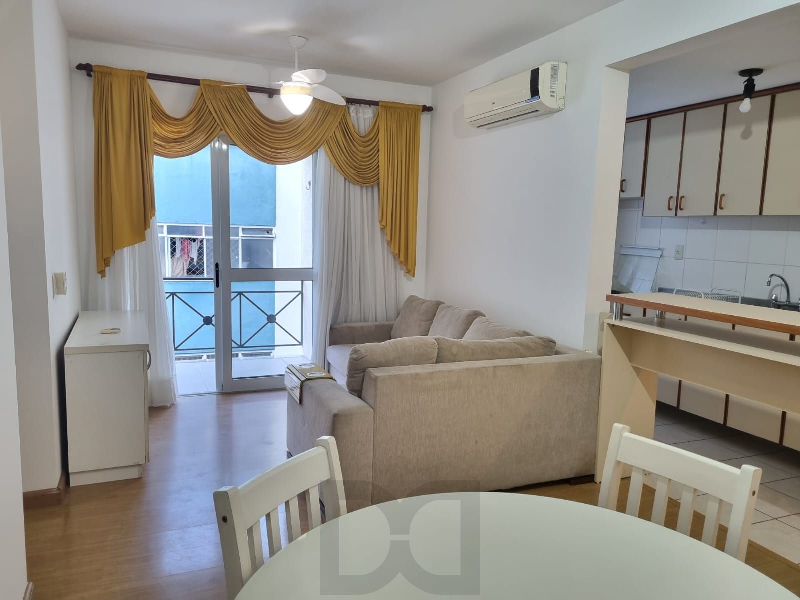 Apartamento de 3 dormitórios, sendo 1 suíte, no bairro Santo Antonio. — foto 11