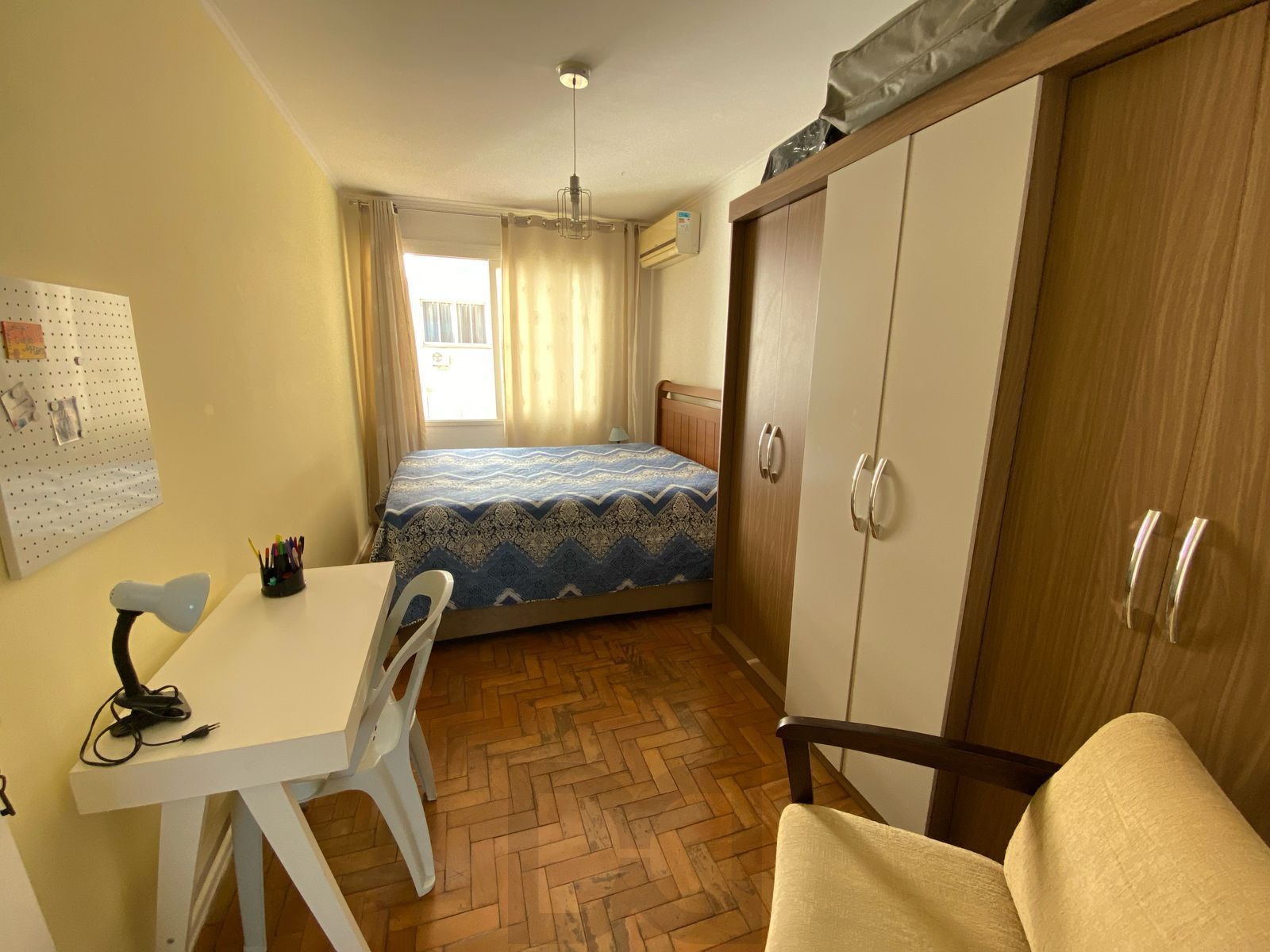 DORMITORIO