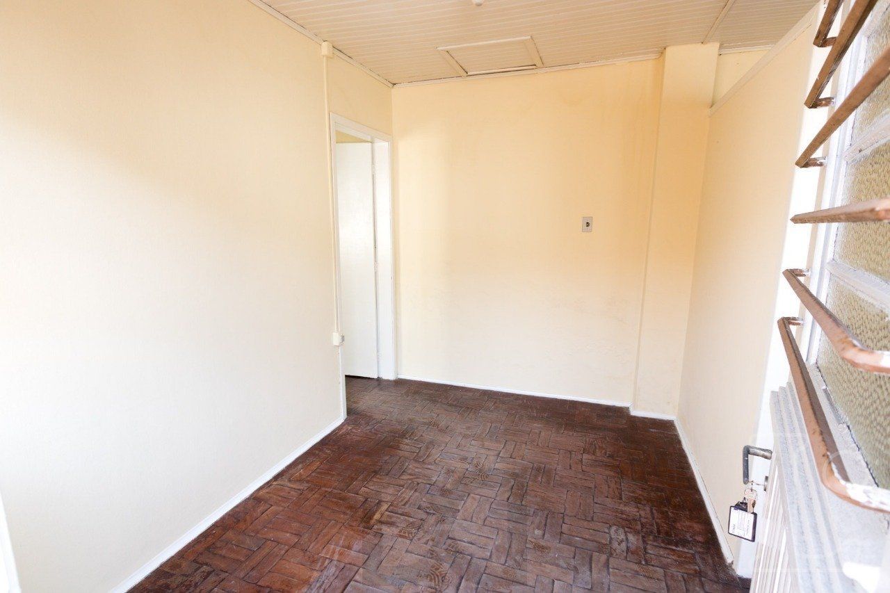 Casa 2 quartos, com anexo - Bairro Tristeza — foto 20