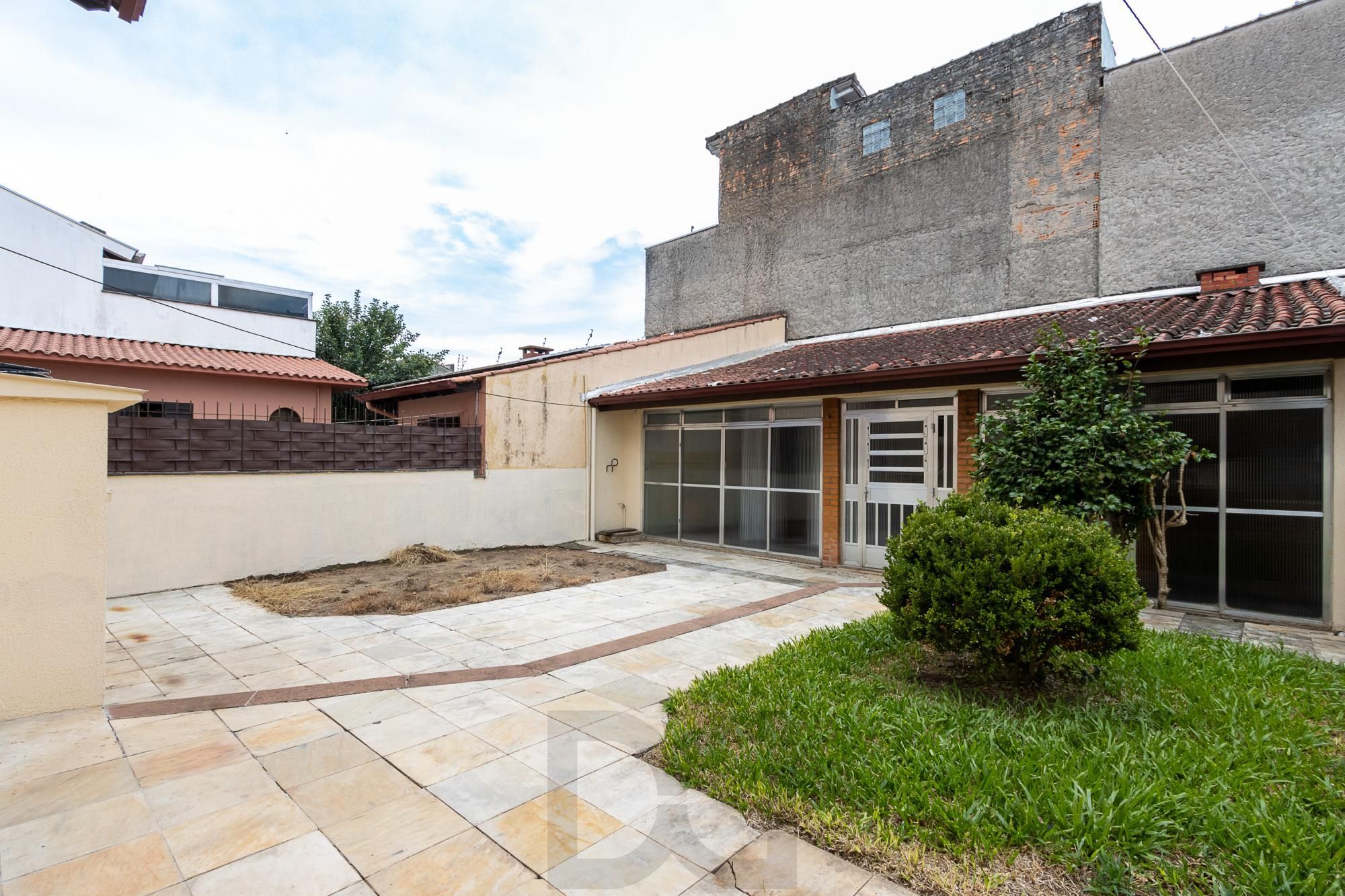 CASA RESIDENCIAL 04 DORMITÓRIOS | CAVALHADA — foto 26