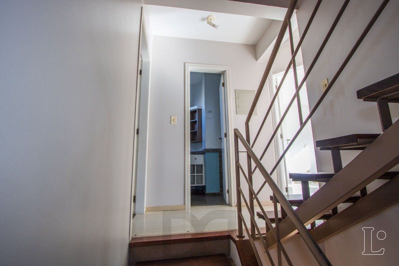 Excelente casa em condomínio fechado -Bairro Cristal — foto 15