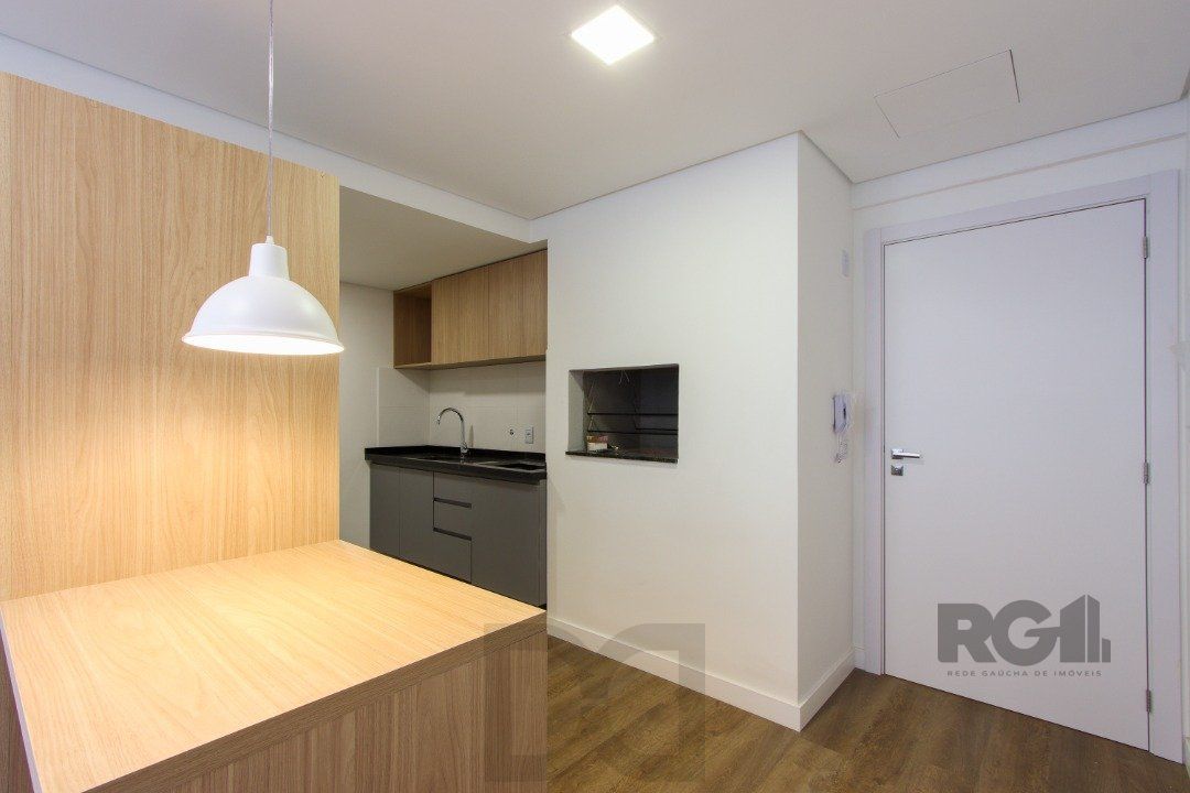 Apartamento em Porto Alegre no Bairro Petrópolis, de 1 quarto, GARDEN , semi mobiliado — foto 3