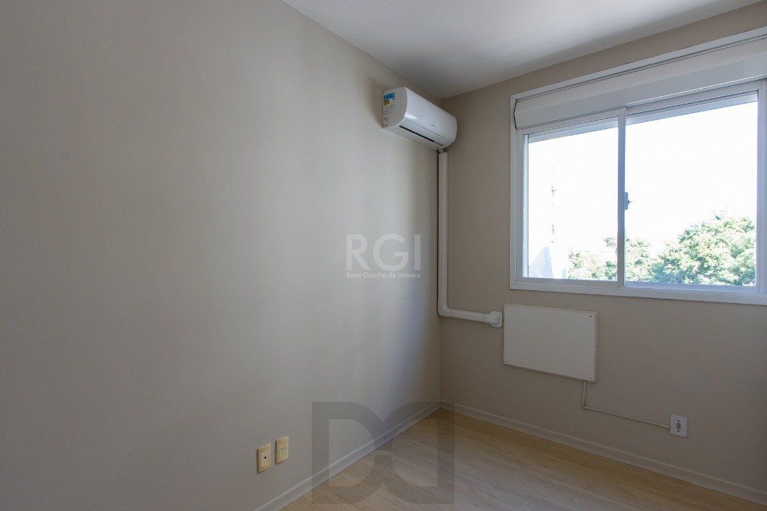 APARTAMENTO DE 3 DORMITÓRIOS EM CONDOMÍNIO FECHADO NA CAVALHADA — foto 19