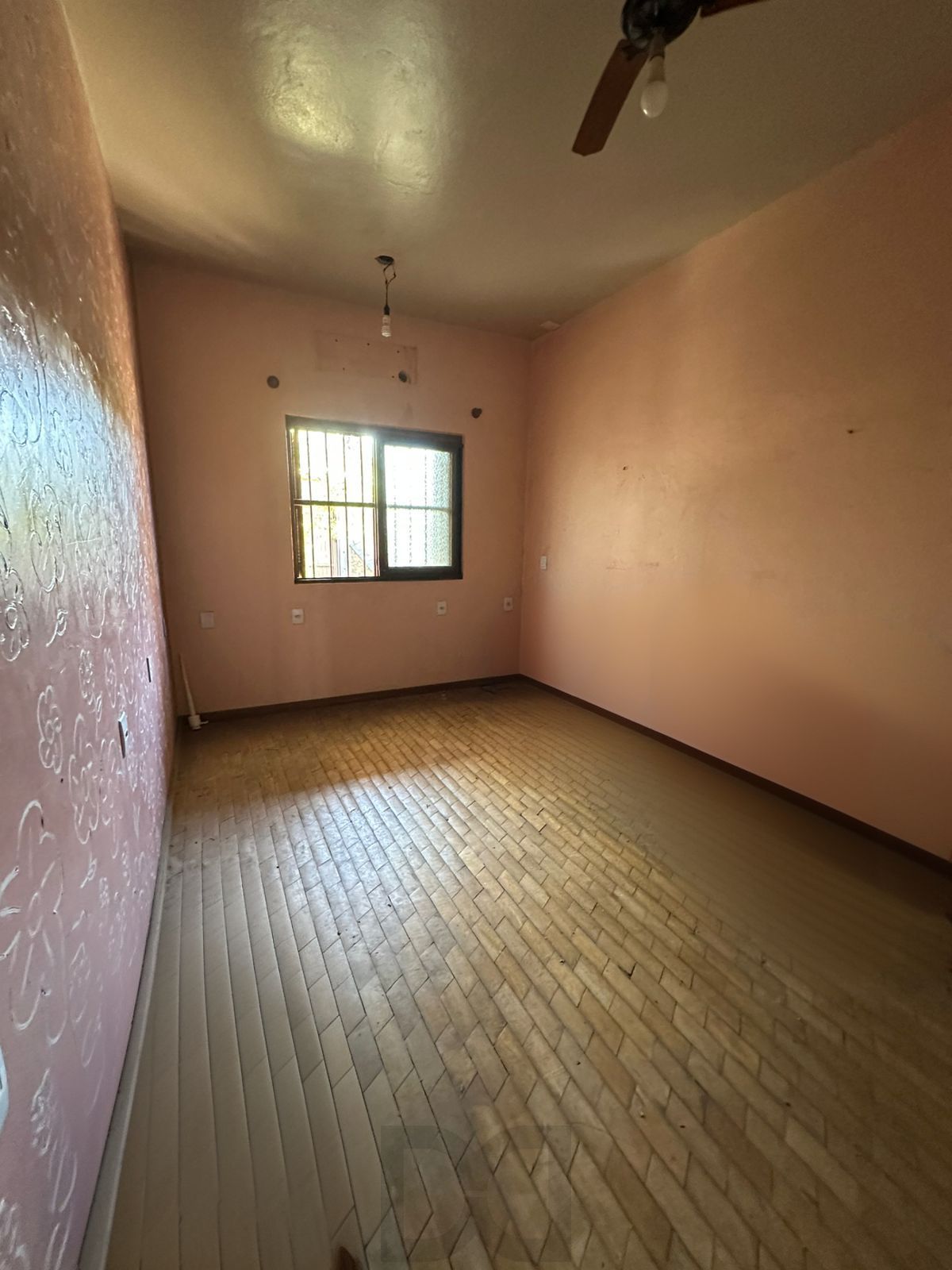 Casa à Venda no Bairro Cascata – 3 Dormitórios, Suíte, Piscina e Área de Lazer — foto 6