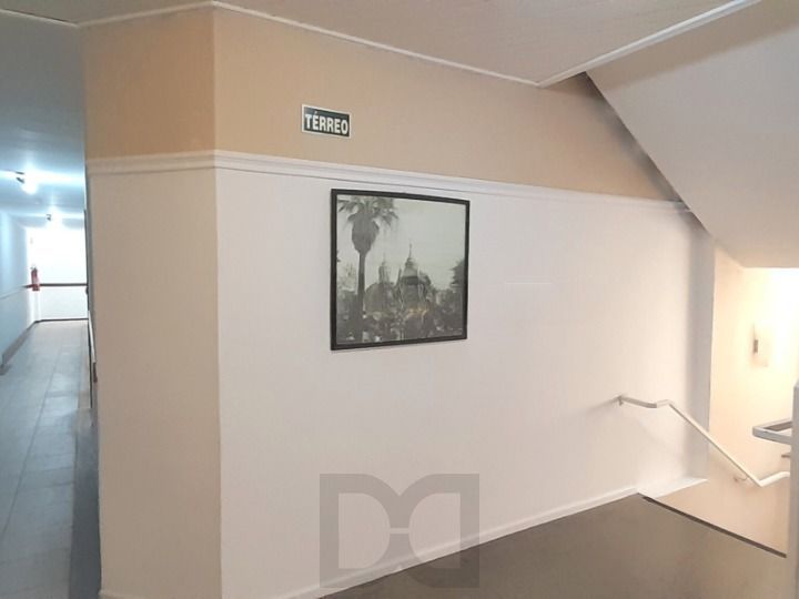 Sala comercial, no bairro Floresta, para venda — foto 22