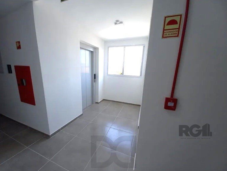 Apartamento no bairro Tristeza de 2 dormitórios e vaga DESOCUPADO — foto 34