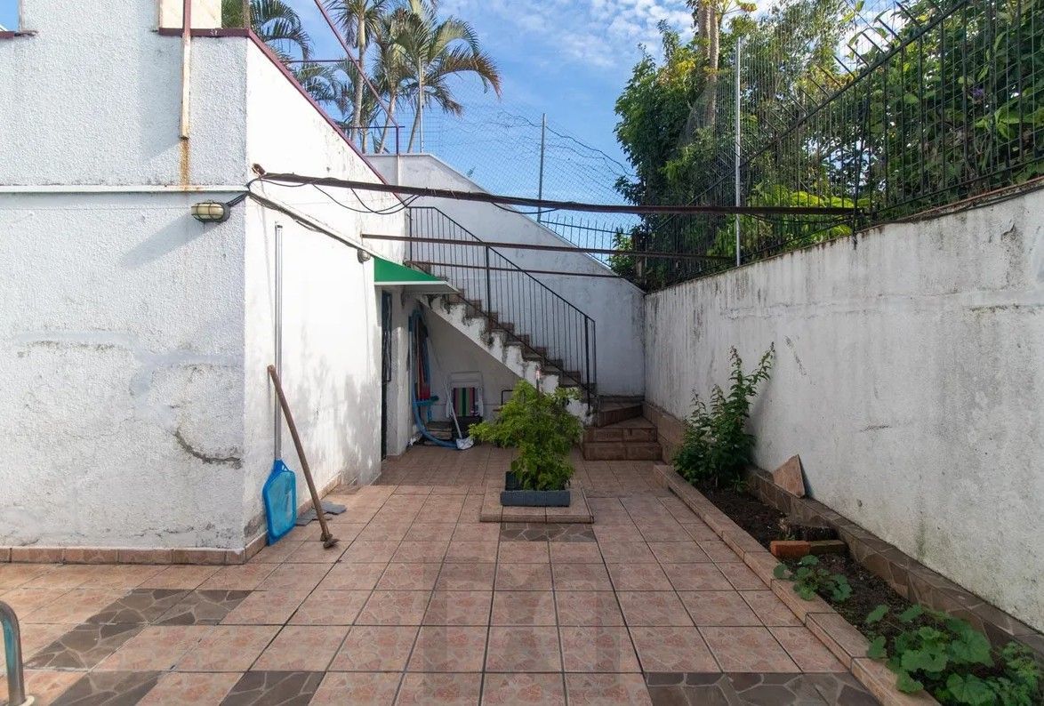 Casa com 4 dormitórios e energia solar no bairro Nonoai. — foto 35