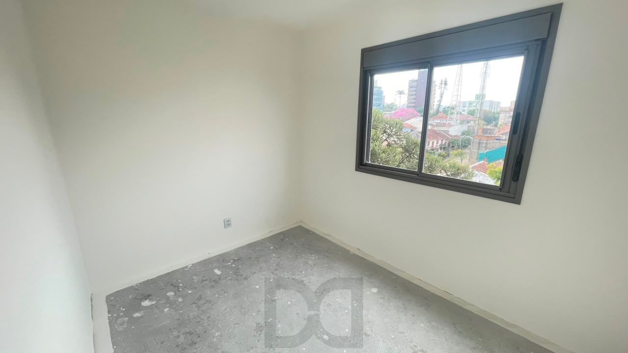 Apartamento à venda com 3 quartos sendo 1 suíte, com 2 vagas, no bairro Petrópolis — foto 11