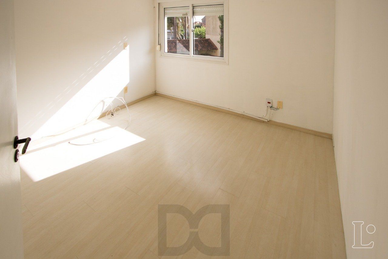 Excelente casa em condomínio fechado -Bairro Cristal — foto 21