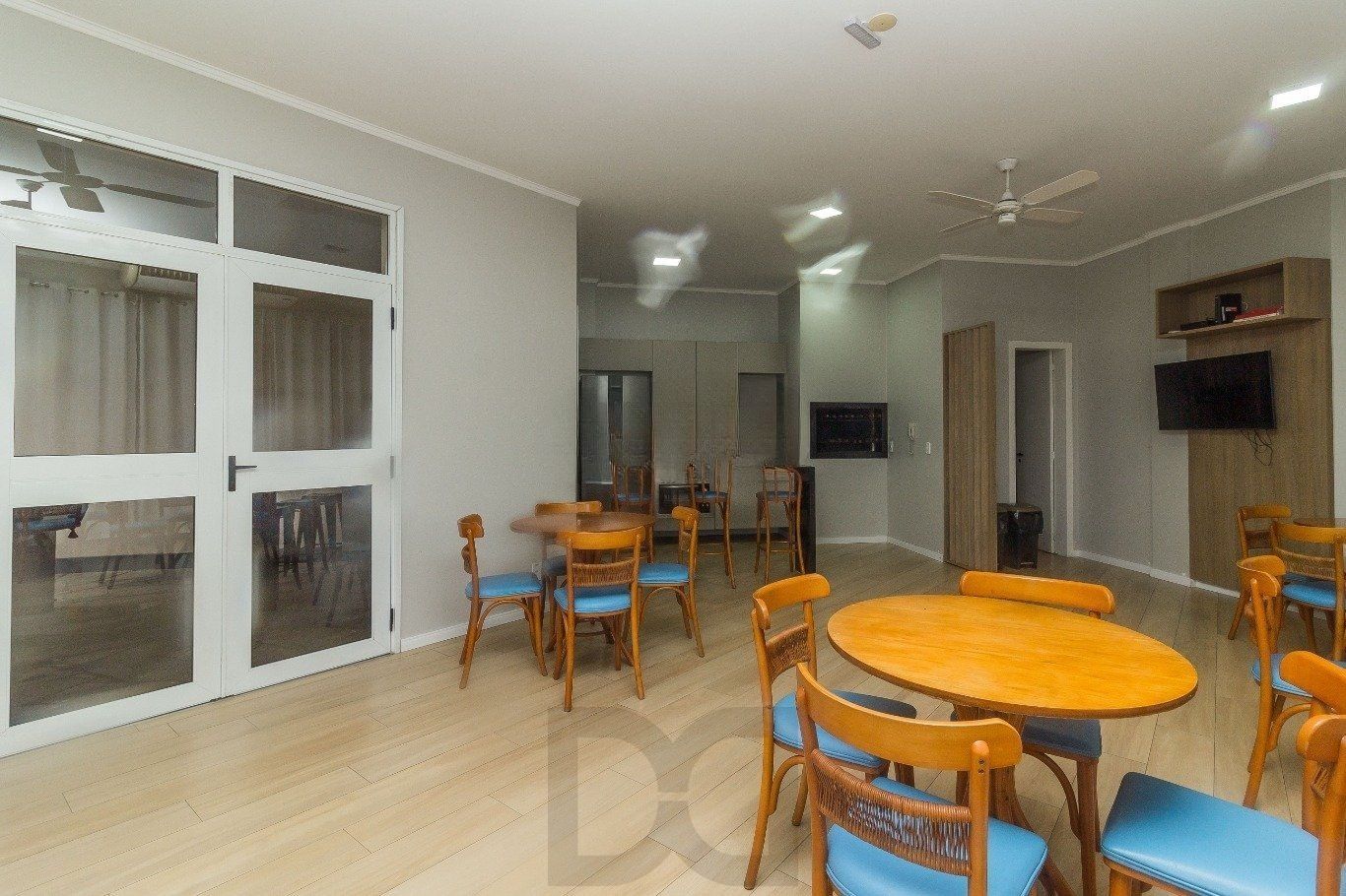 Apartamento Térreo com piscina à venda com 2 Dormitórios 52 m² — foto 6