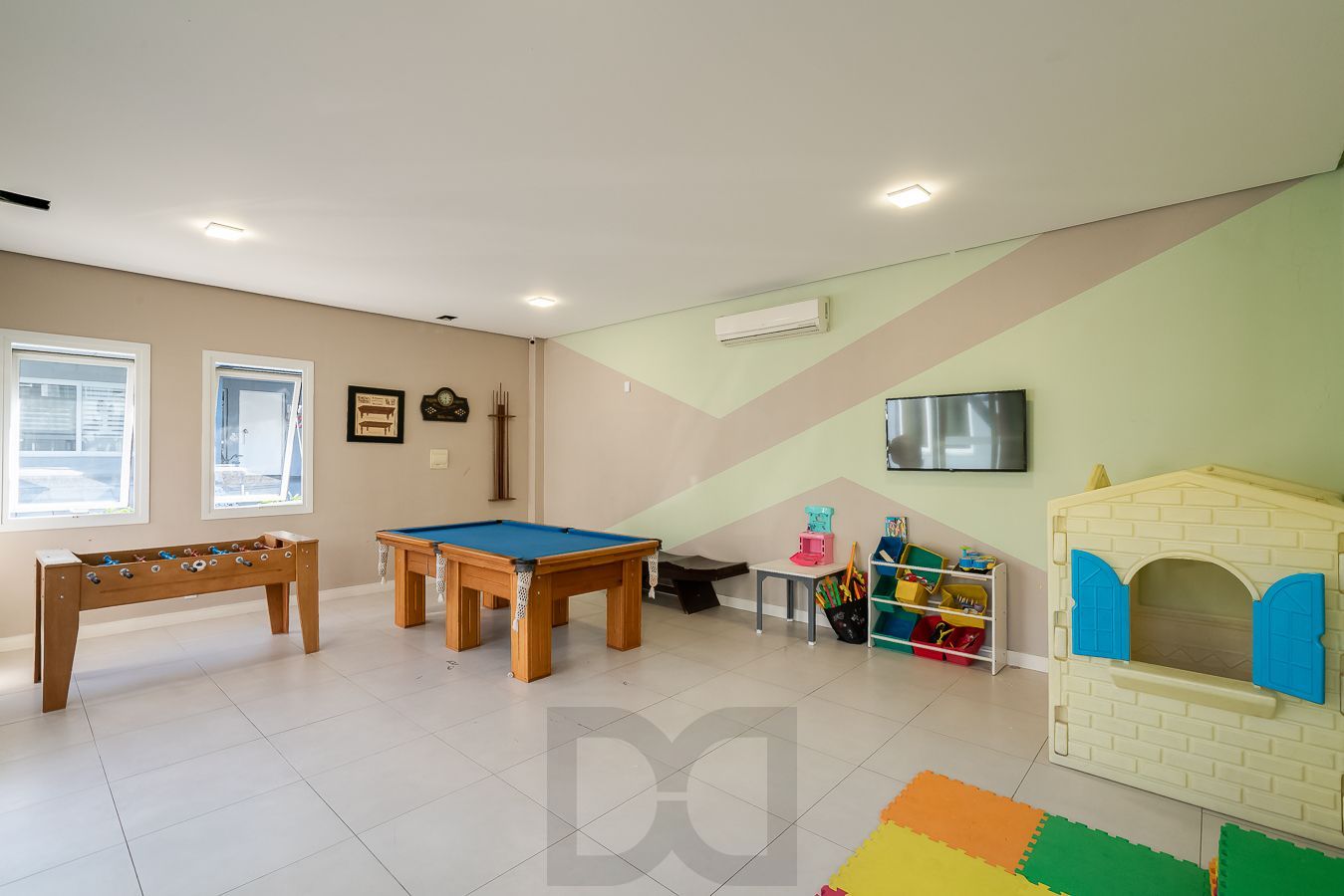 Casa em Condomínio com 4 quartos e 275m² à venda em Sarandi, Porto Alegre. — foto 73