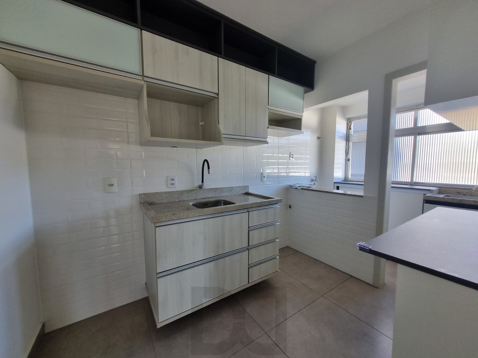 Apartamento de 2 dormitórios no bairro Partenon. — foto 6