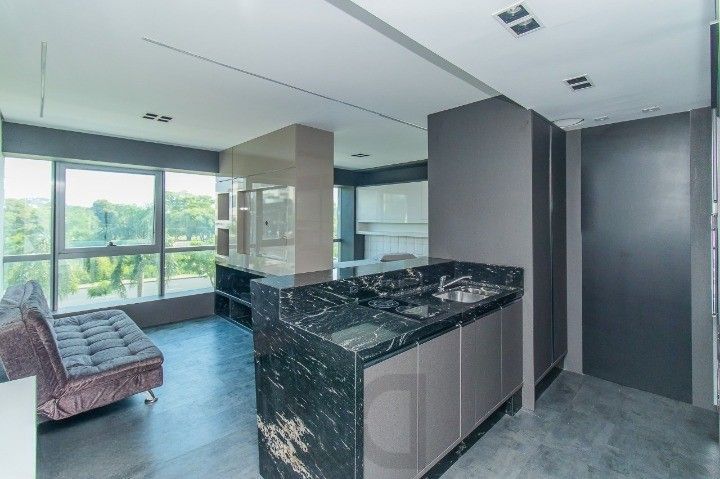 LOFT MOBILIADO PARA VENDA NO BAIRRO PRAIA DE BELAS - 41M² DE ÁREA PRIVATIVA - 01 VAGA DE ESTACIONAMENTO — foto 1