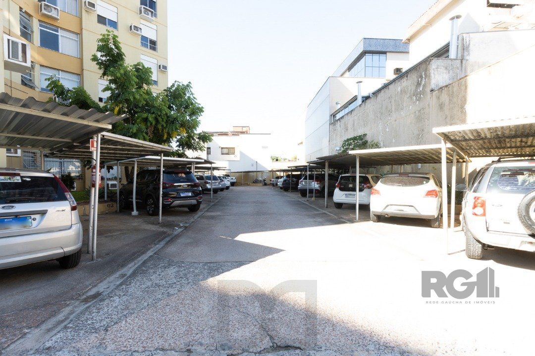 Apartamento de 2 Dormitórios com Vaga Coberta no Conjunto Residencial Santos Dumont — foto 32