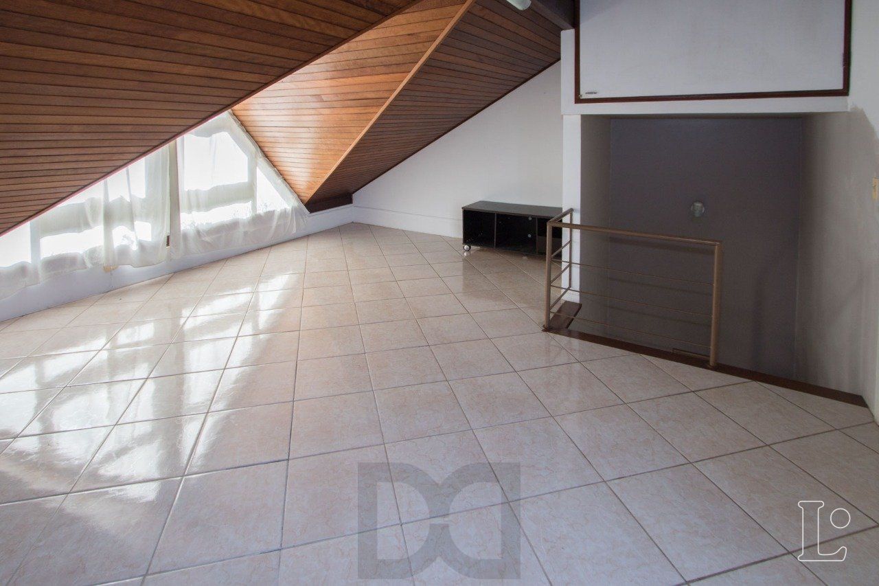Excelente casa em condomínio fechado -Bairro Cristal — foto 26