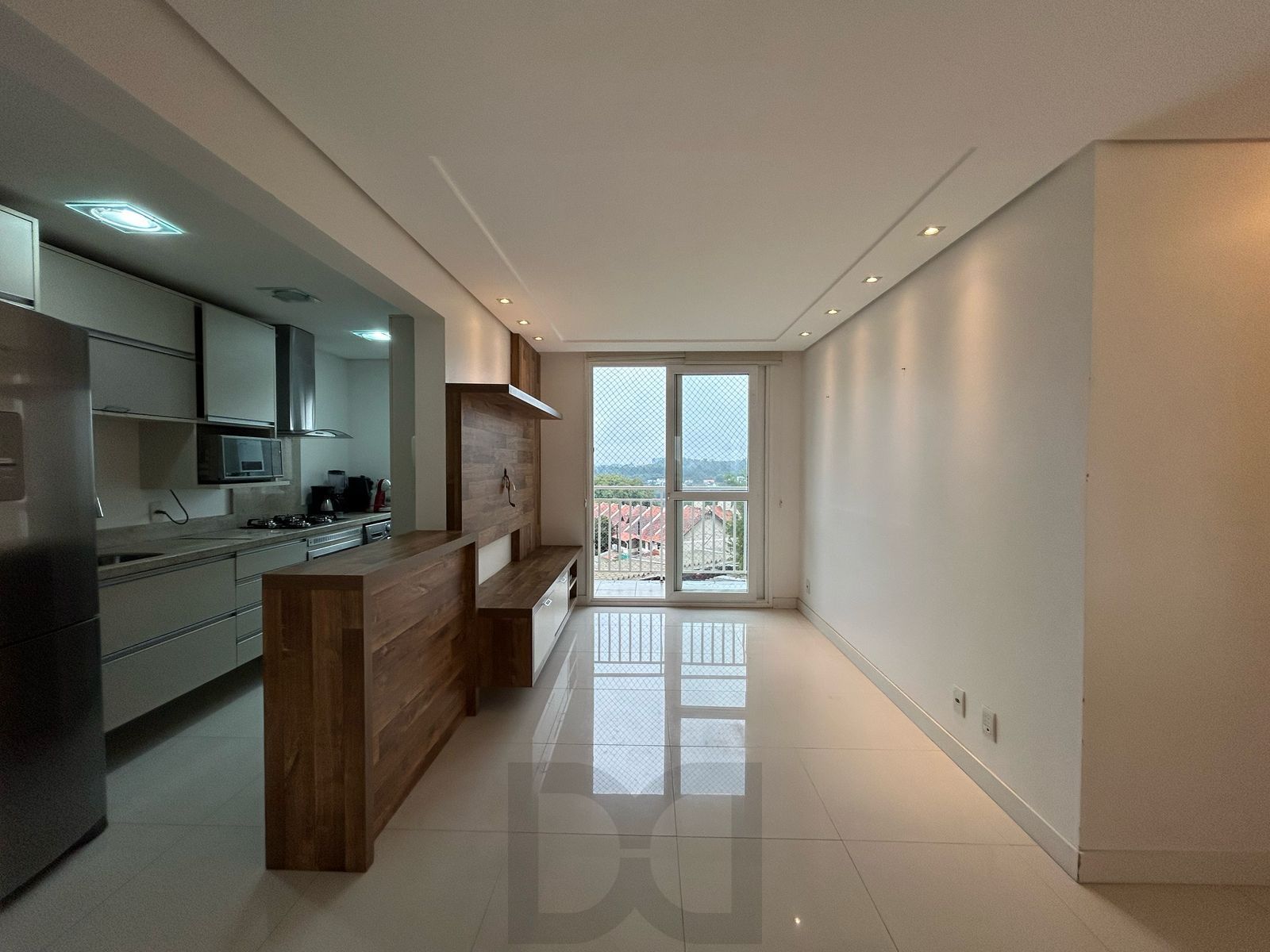 Lindo apartamento semi mobiliado, infra completa e a apenas 4 min do Iguatemi — foto 2