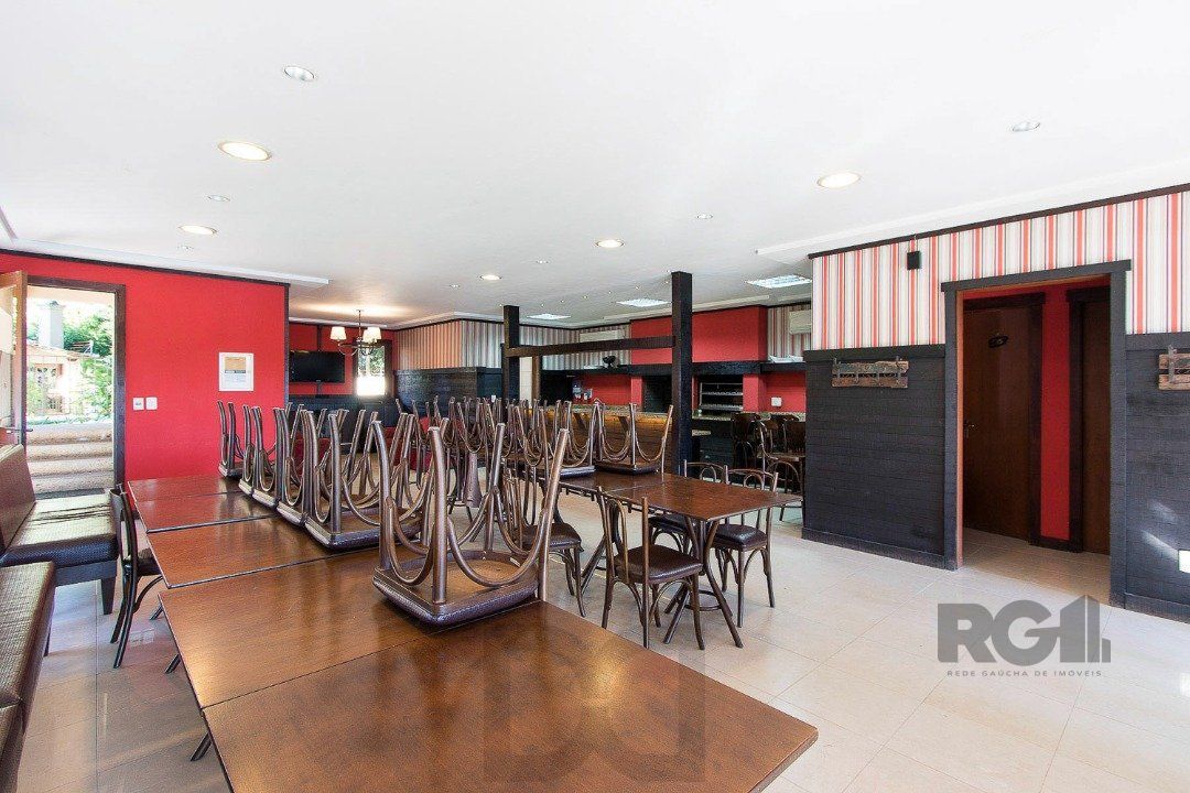 Casa com 327m² de área privativa, oferecendo 3 dormitórios, sendo 3 suítes — foto 57