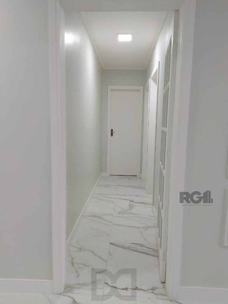 Apartamento 2 Dormitório(s) Bairro Chácara das Pedras — foto 3