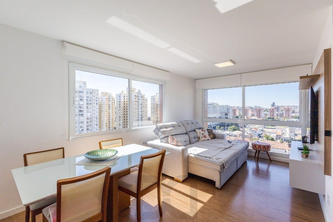 Apartamento novo semimobiliado 3 dorm, 2 suítes, andar alto, no Passo D'areia. — foto 2