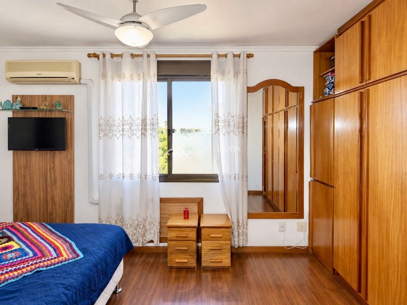 Apartamento mobiliado de 2 dormitórios com sacada churrasqueira, elevador vaga — foto 37