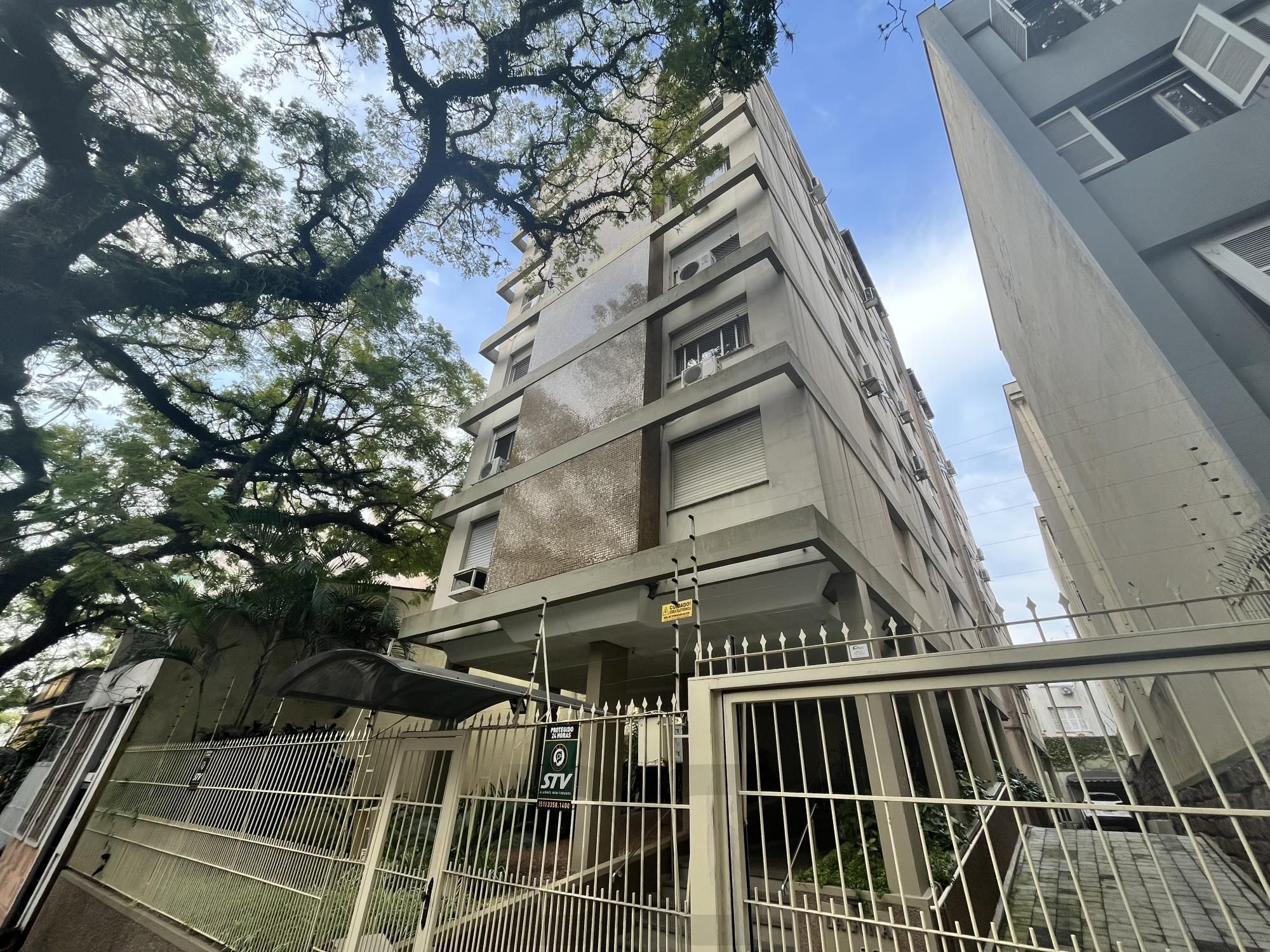 Apartamento de 2 quartos e 2 banheiros no bairro Independência em Porto Alegre — foto 1