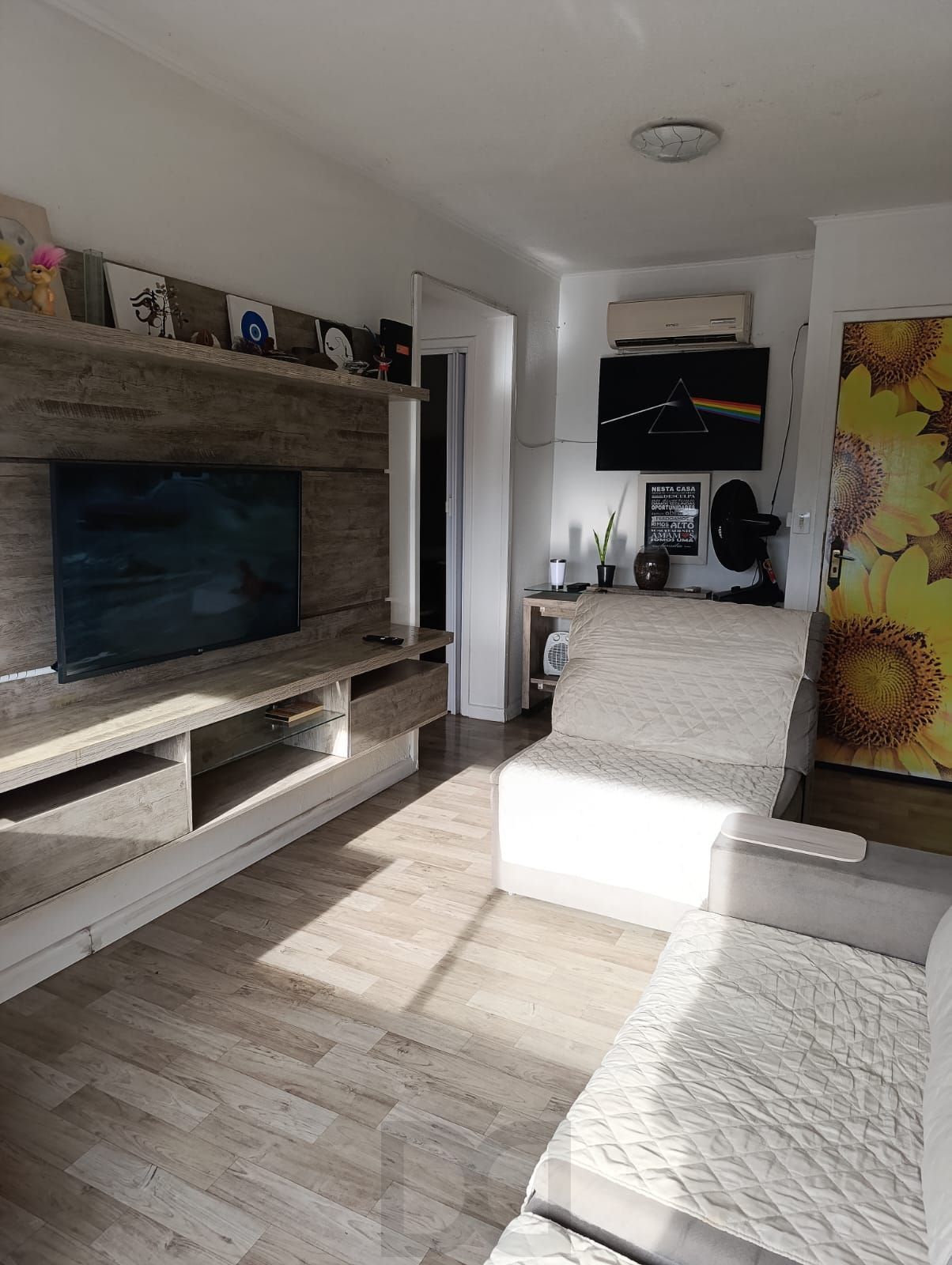 Apartamento semi mobiliado de 2 dormitórios bairro Sarandi — foto 4