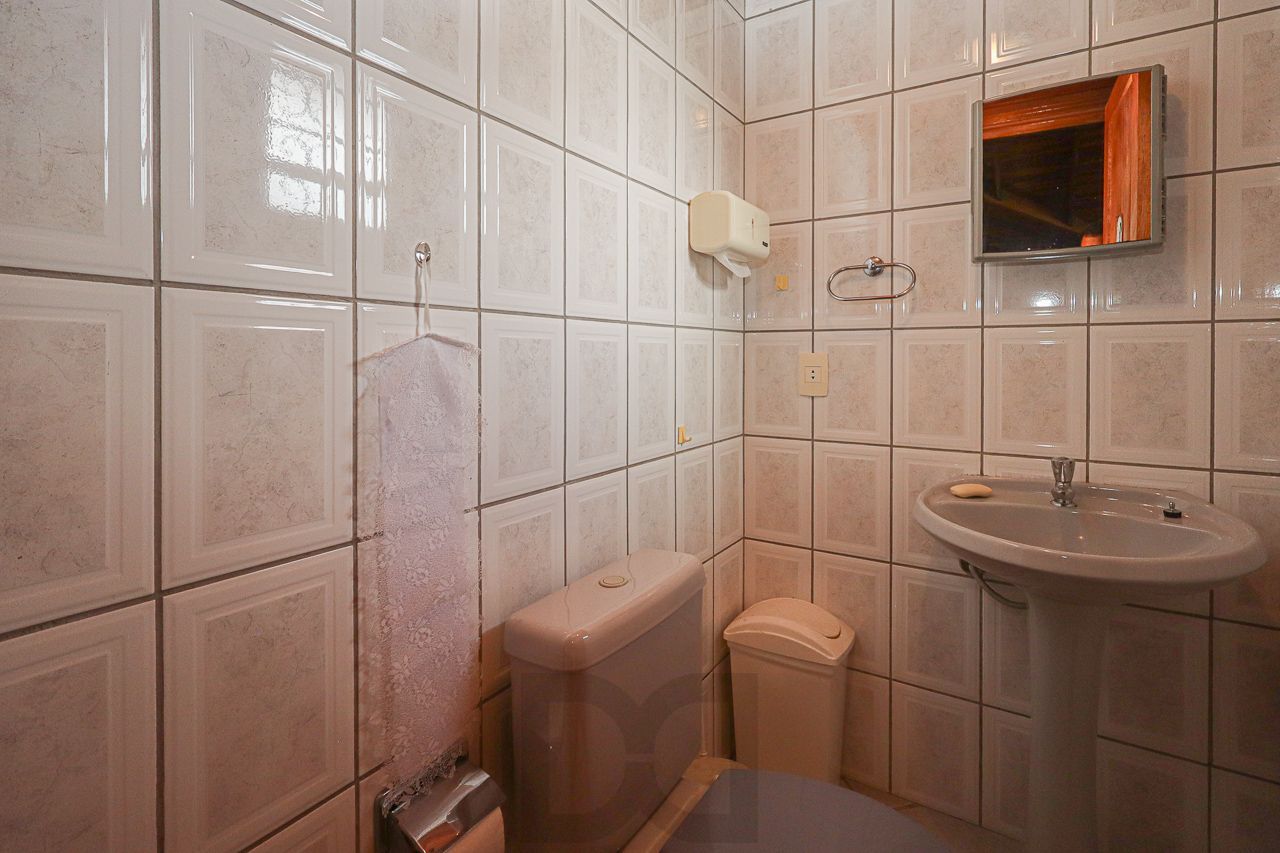 Casa em Petrópolis com terreno de 460 m2 — foto 74