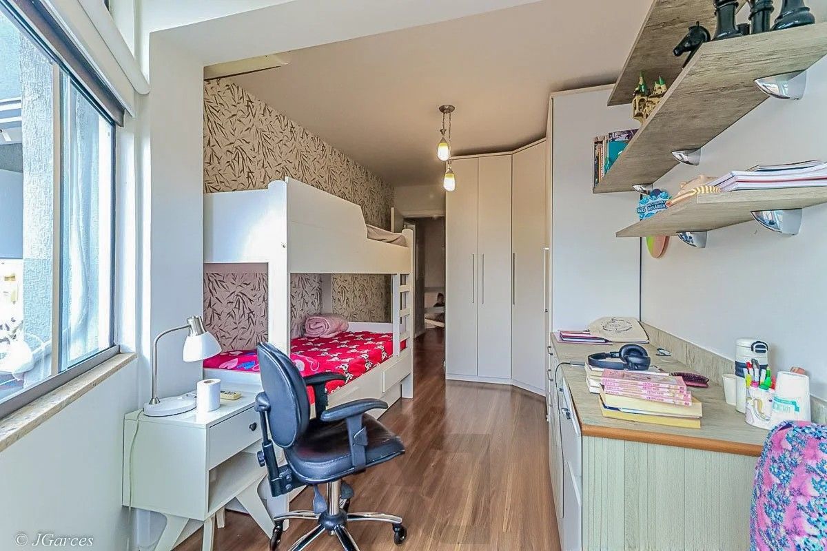 Casa em Condomínio à venda com 286m², 3 dormitórios, 1 suíte, 3 vagas, no bairro Jardim Isabel em Porto Alegre — foto 21