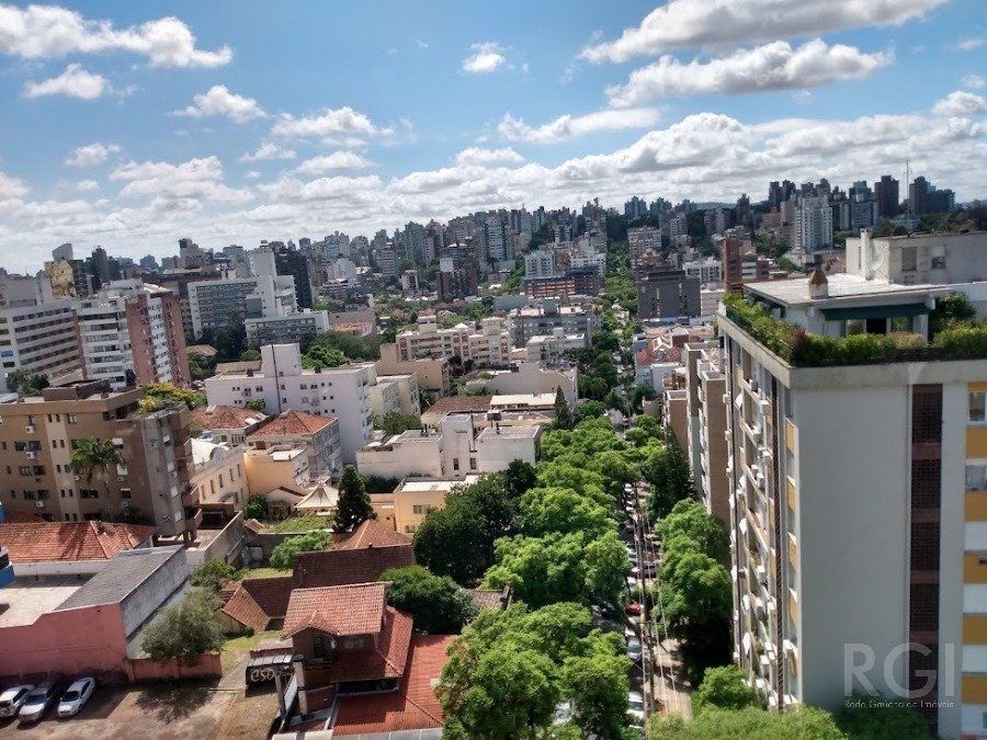 VENDO APARTAMENTO UM DORMITORIO BOM FIM ELEVADOR 1 VAGA — foto 32