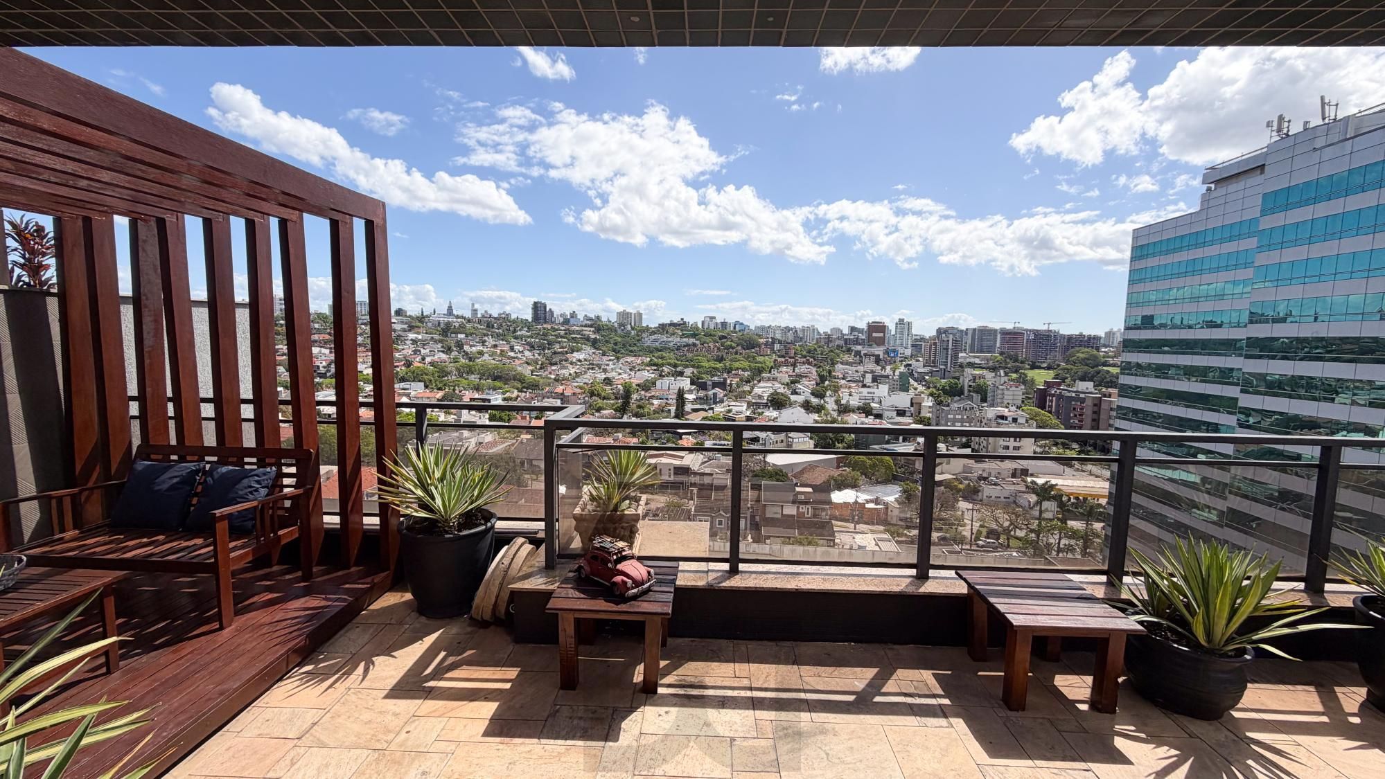 Vende-se linda cobertura com 3 quartos (1 suíte), 209m², 2 vagas e piscina – Três Figueiras — foto 26