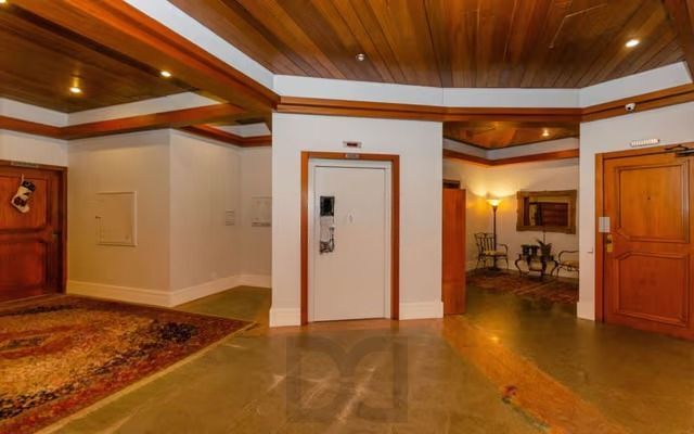 Apartamento de 3 quartos, 1 vaga e elevador no Bairro Boa Vista em Porto Alegre — foto 36