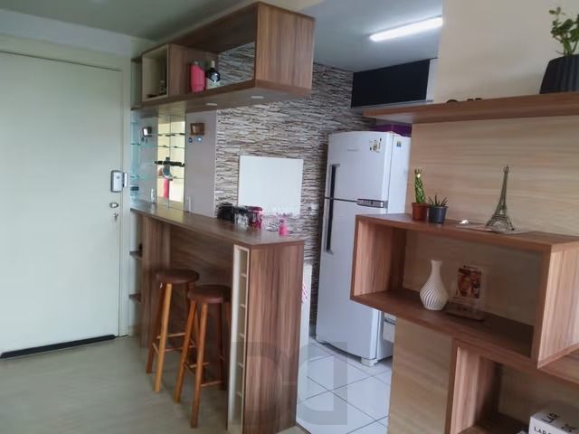 Apartamento de 2 dormitórios, elevador no Bairro jardim carvalho Porto Alegre. — foto 19