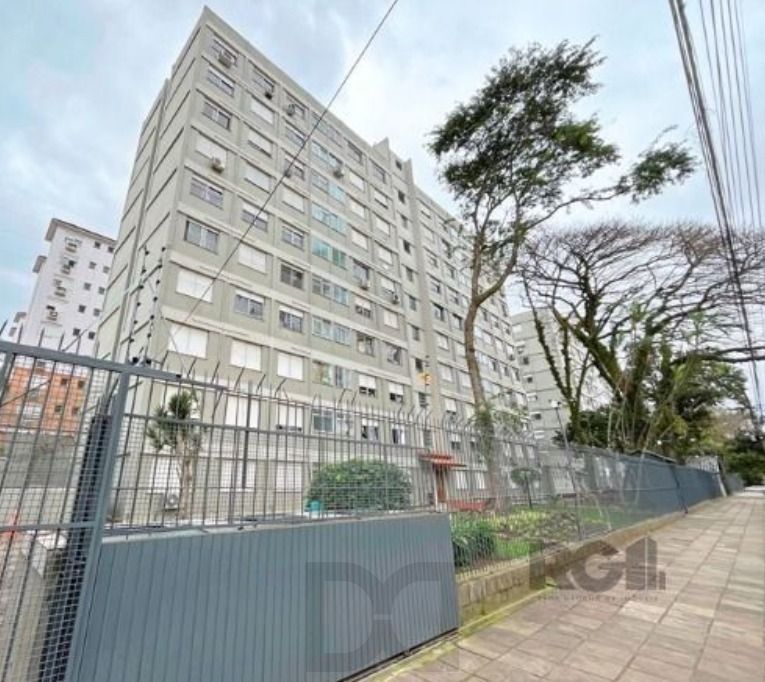 Apartamento no bairro Tristeza de 2 dormitórios DESOCUPADO — foto 1