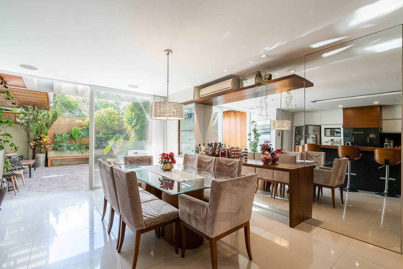 Casa em Condomínio com 4 quartos e 275m² à venda em Sarandi, Porto Alegre. — foto 16