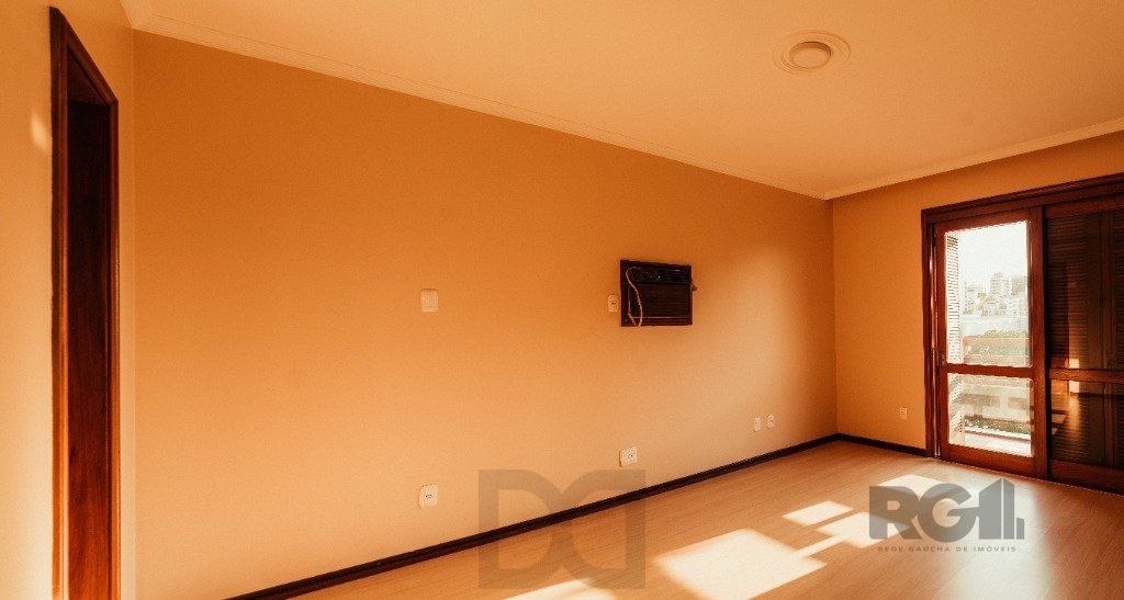 Vende-se cobertura 3 quartos com suíte e 2 vagas - 333m² - Mont Serrat — foto 25