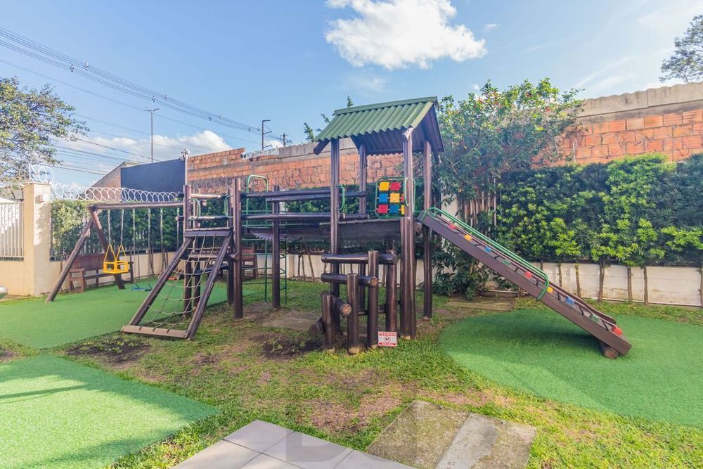 Apartamento com 3 quartos, elevador, sacada e 1 vaga Sarandi. — foto 48