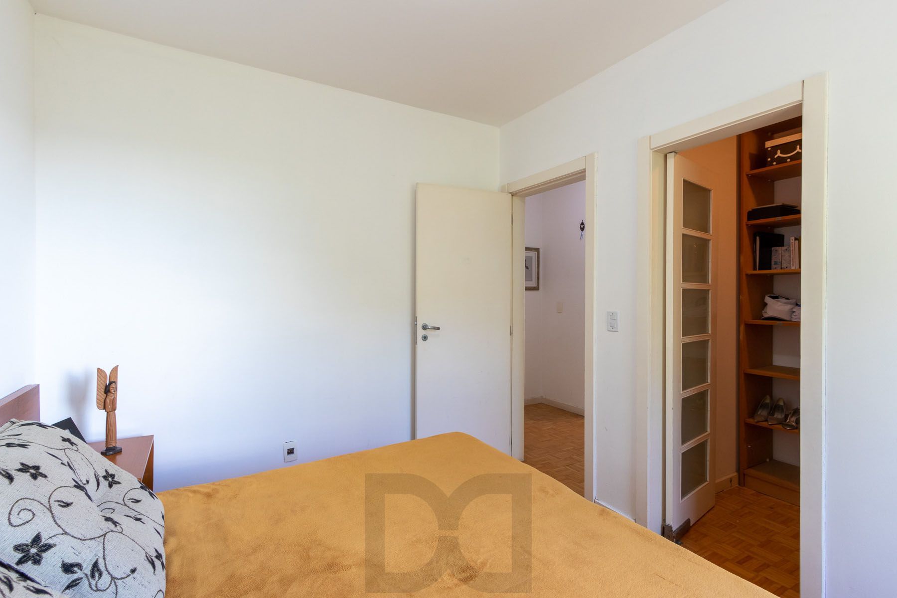 Casa para Venda - 470m², 3 dormitórios, sendo 1 suites, 6 vagas - Nonoai — foto 43