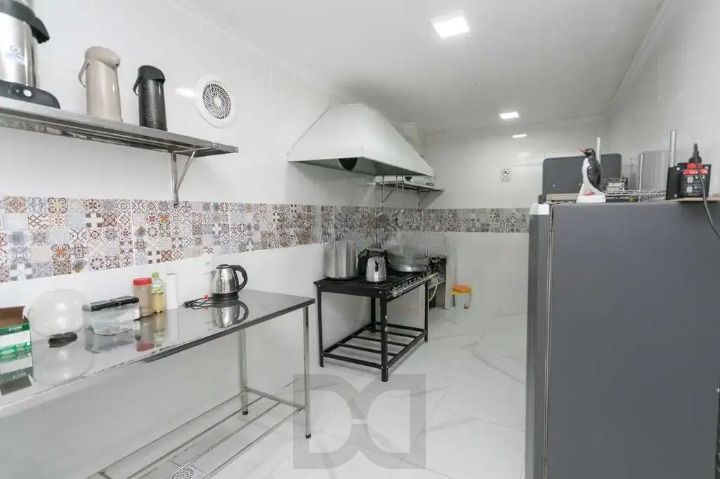CASA COMERCIAL OU RESIDENCIAL — foto 17