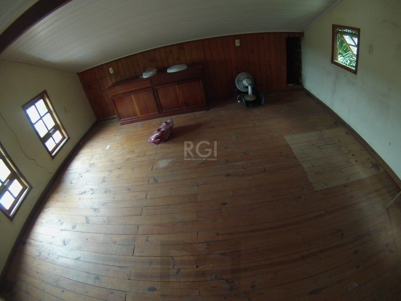 Casa 5 dormitórios no bairro Ponta Grossa — foto 25