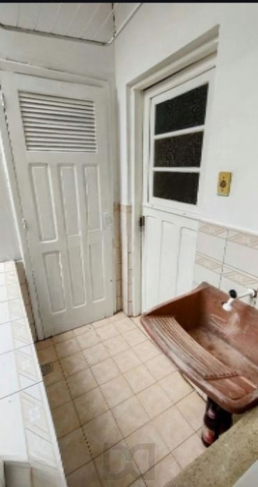 Apartamento 02 dormitórios, 57m² privativos na ótima localização na Cidade Baixa — foto 11