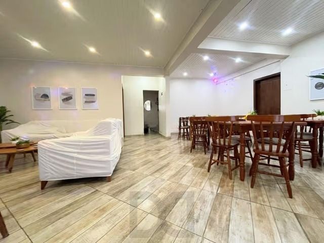 Apartamento de 2 dormitórios, elevador no bairro Petrópolis Porto alegre. — foto 20