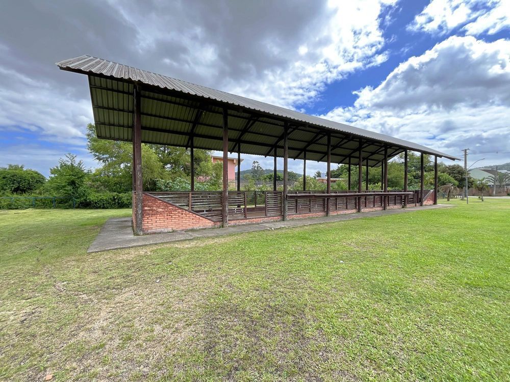 Casa com 2 quartos, 1 suíte, 2 vagas na Hípica. — foto 37