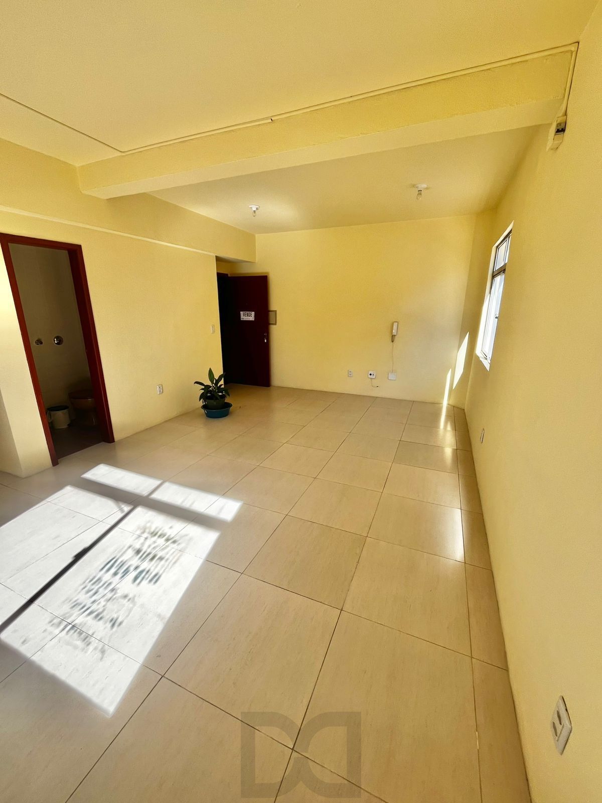 Sala comercial, Av Assis Brasil, 34 m², prédio com elevador, sala com banheiro — foto 14